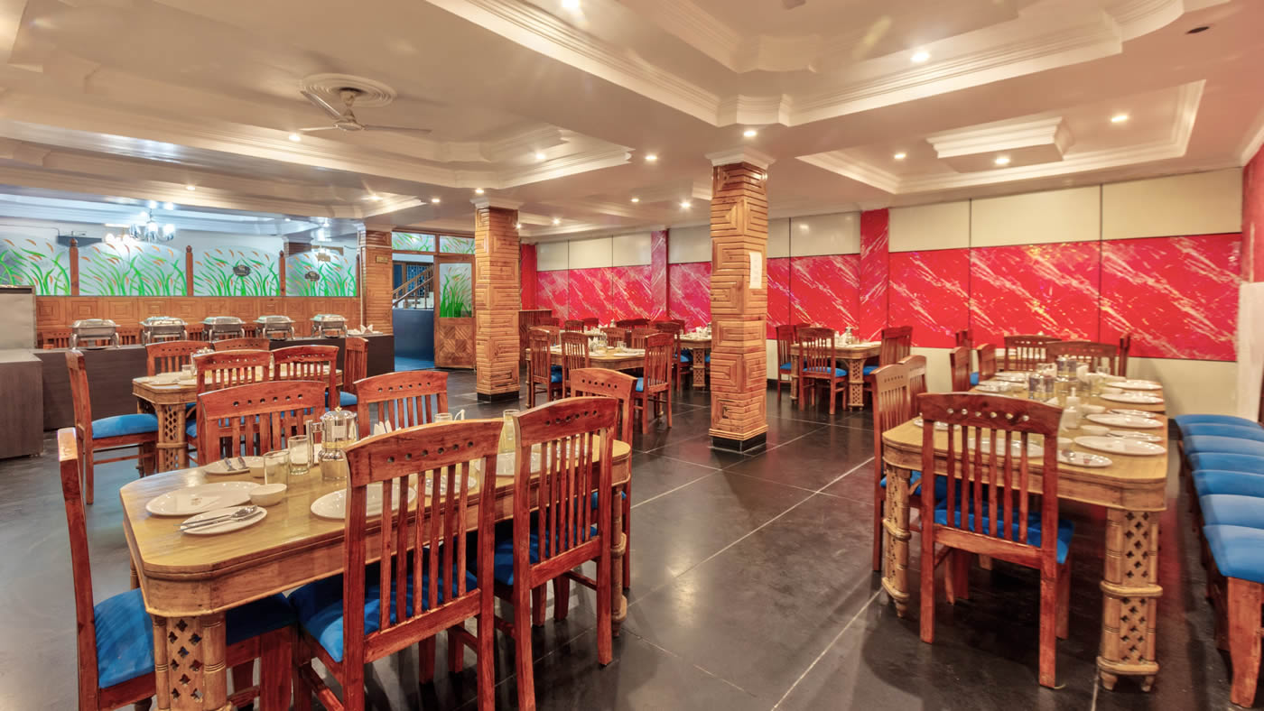 hotel for honeymoon in manali, online booking for manali hotel 